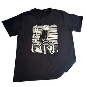 Girls' Short Sleeve Anime Girl Black T-shirt, Size Large, EUC